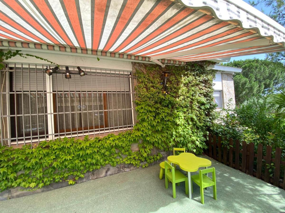 Casa Acogedora Familiar Con Piscina Palleja Екстер'єр фото