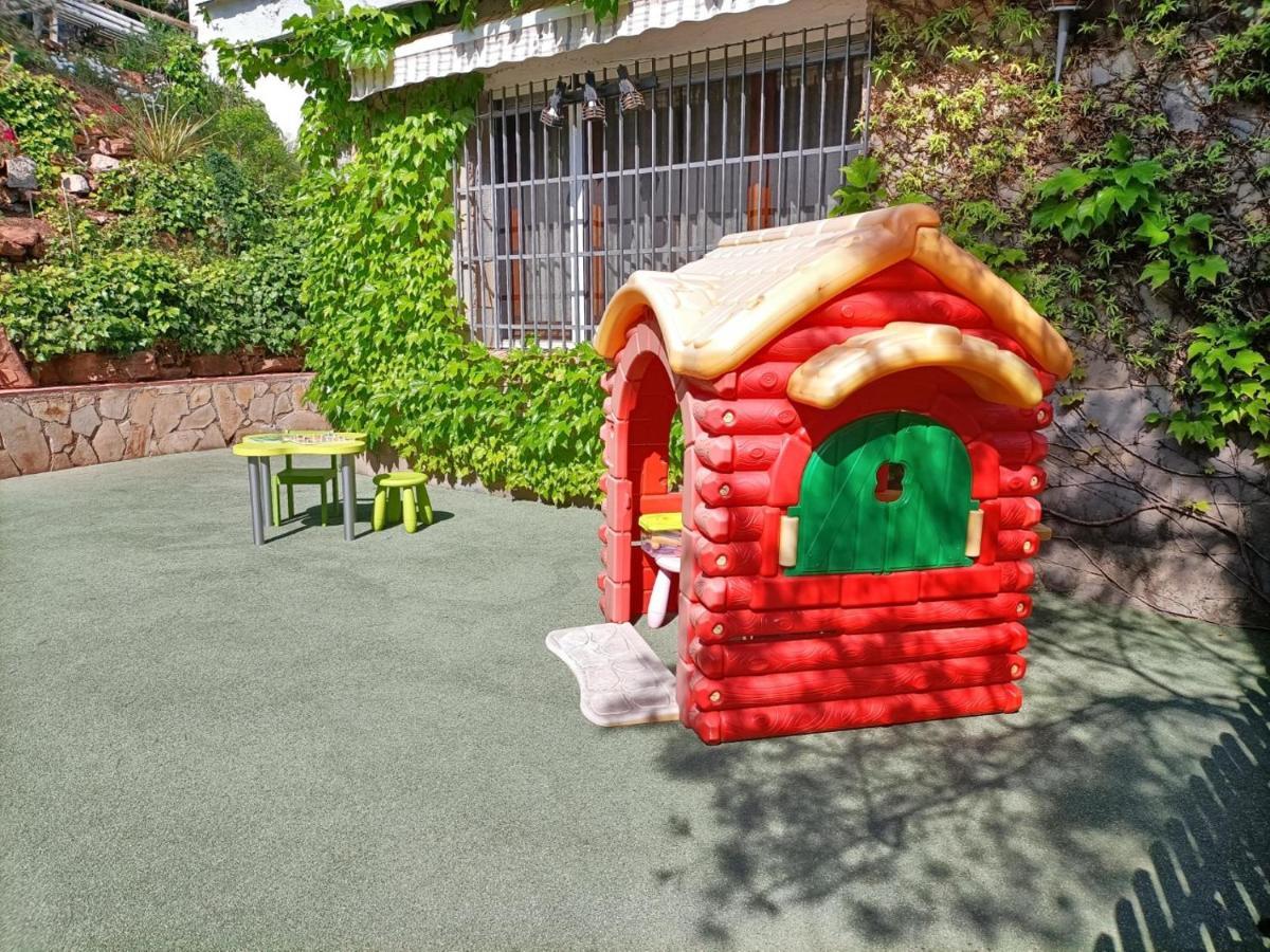 Casa Acogedora Familiar Con Piscina Palleja Екстер'єр фото
